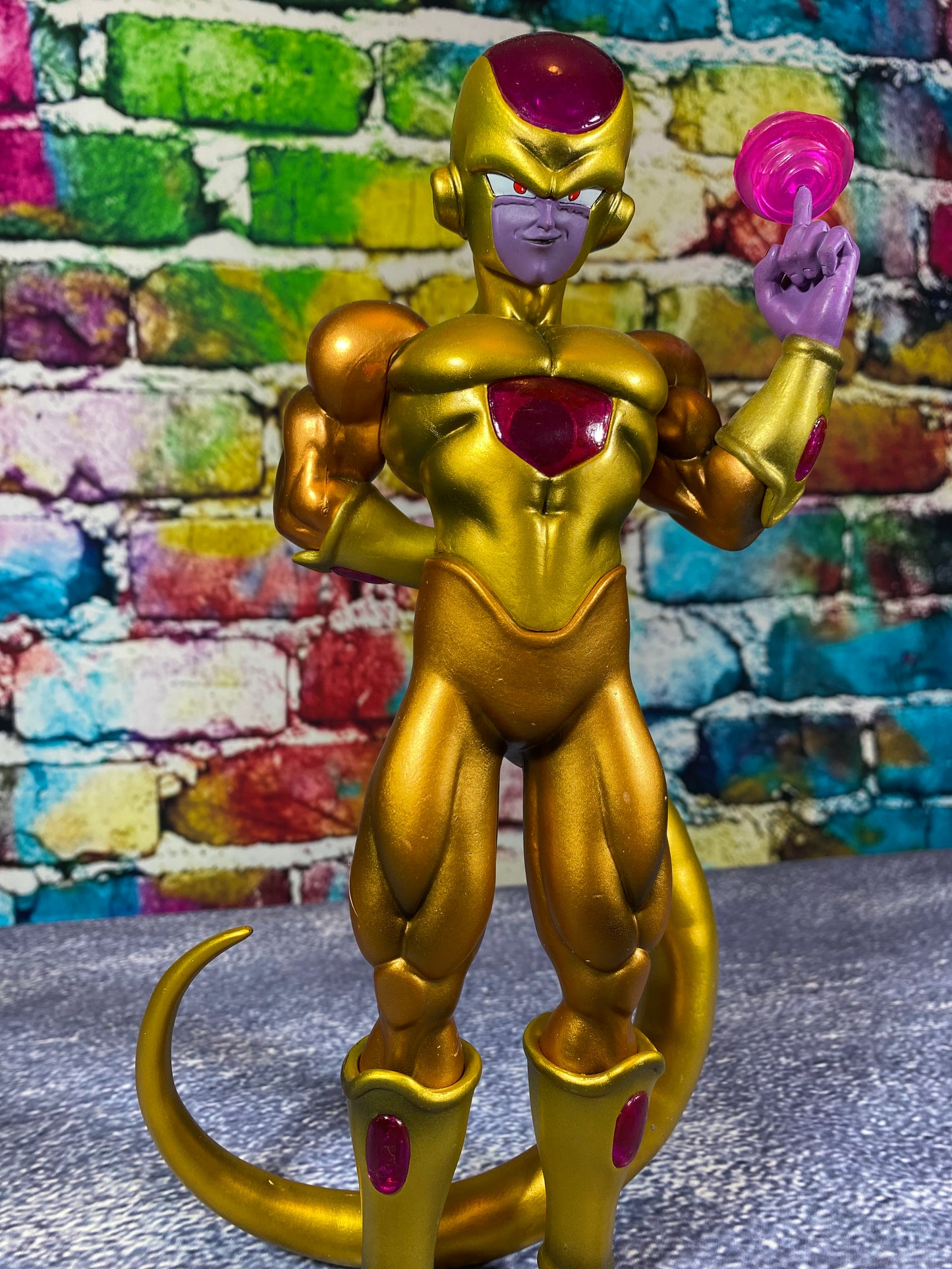 Dragon Ball Golden Frieza Figure