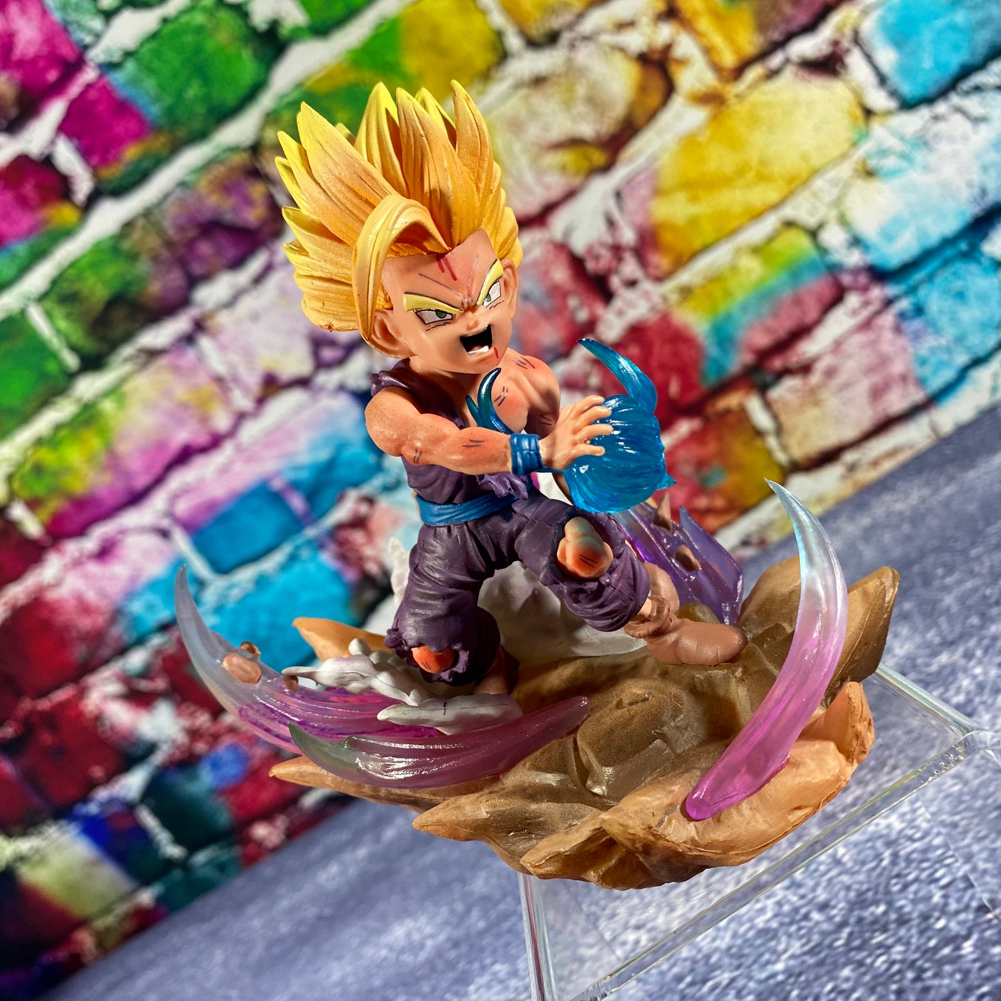 Gohan Super Sayian 2 Battle Figure